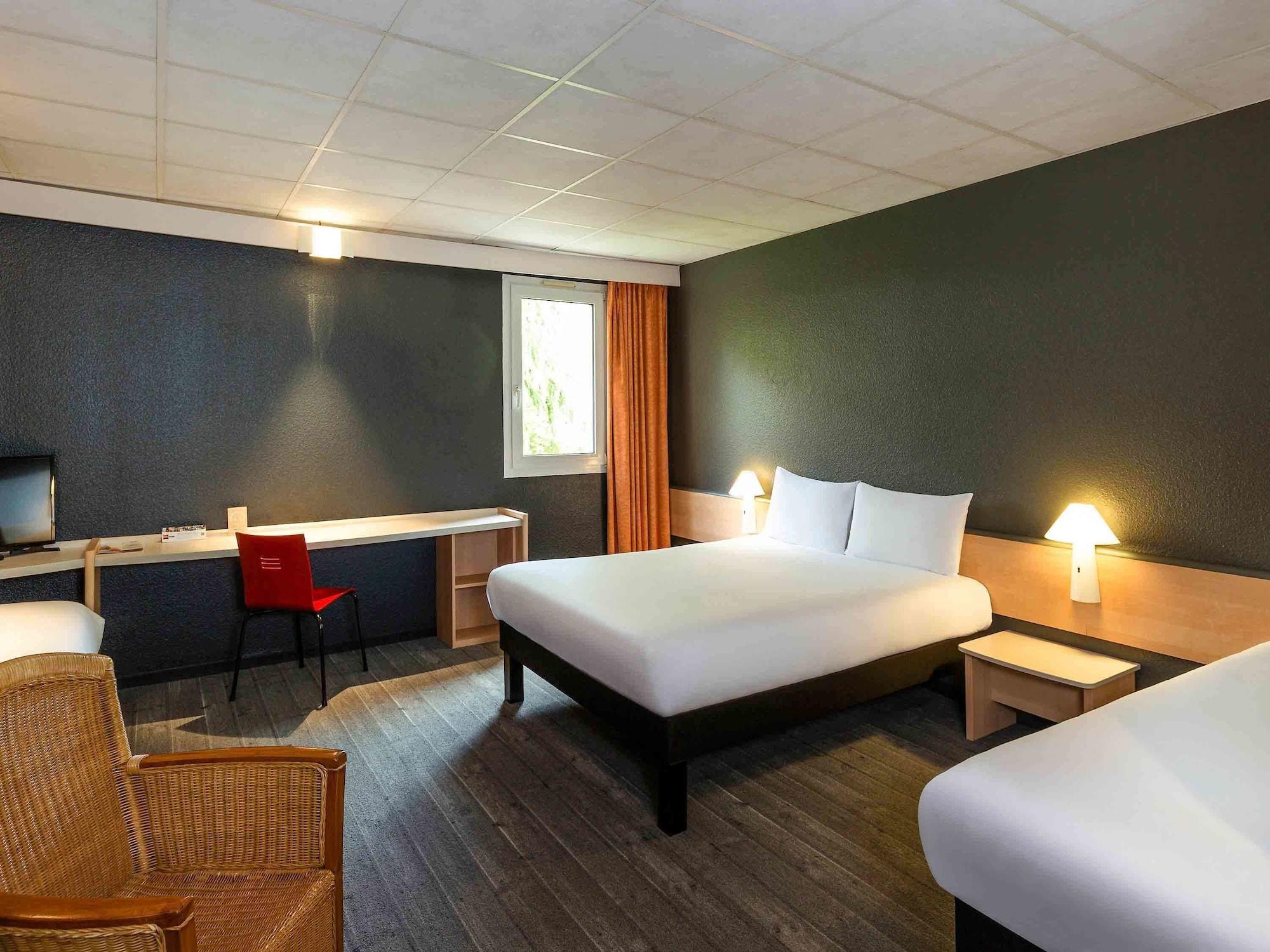 Hotel Ibis Lannion Exteriér fotografie