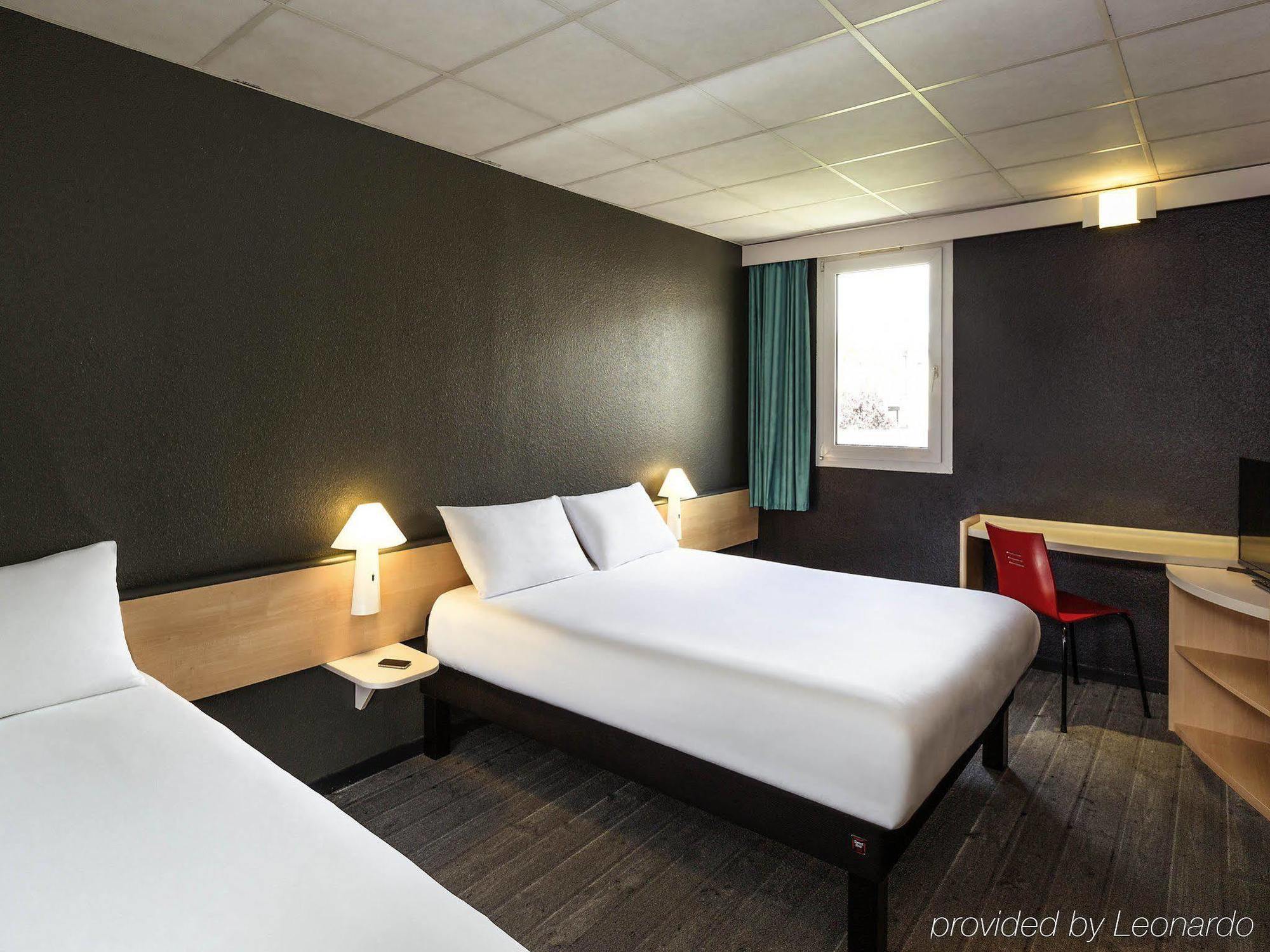 Hotel Ibis Lannion Exteriér fotografie